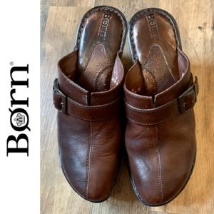 Born Wedge Slip On Leather Mule Clogs Model W6226